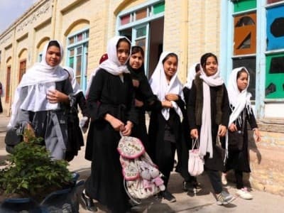 Taliban Umumkan Aturan Baru: Pisahkan Pelajar Berdasarkan Jenis Kelamin