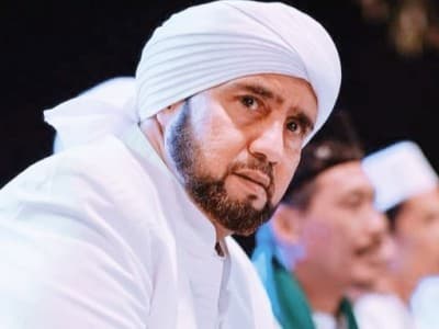 Begini Cara Mengkritik Orang Lain Menurut Habib Syech