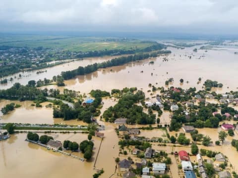 Bencana Bukan Laknat: Etika dan Empati Saat Ceramah