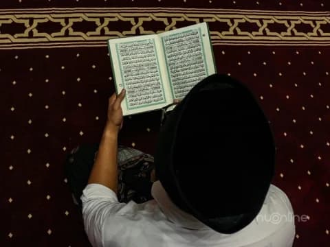 Tafsir Surat Yunus Ayat 58: Bergembira atas Rahmat dan Kurnia Allah