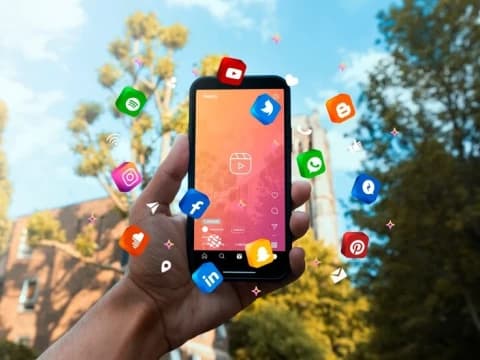 Kultum Ramadhan: Puasa dan Media Sosial