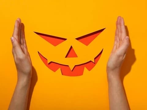 Apakah Cek Khodam Sama dengan Meramal? Begini Penjelasannya