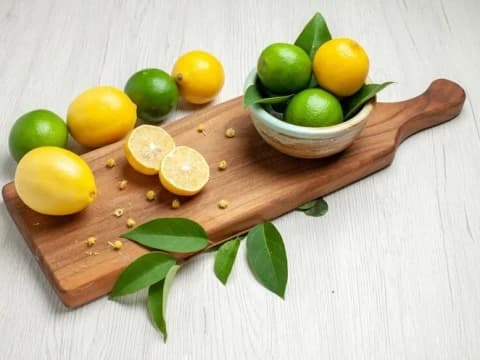 Thibbun Nabawi Jeruk Lemon: Menjaga Mood dan Semangat di Musim Penghujan