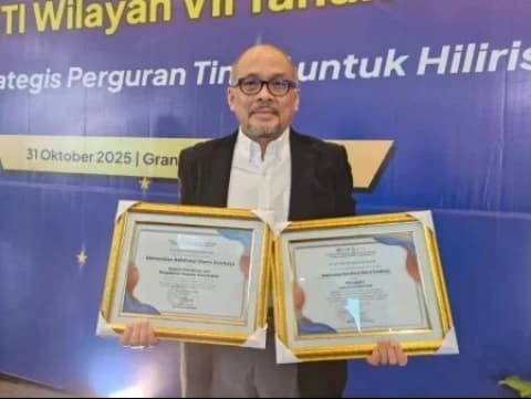 Unusa Raih 2 Penghargaan LLDikti dalam Ajang Anugerah Kampus Unggulan 2025