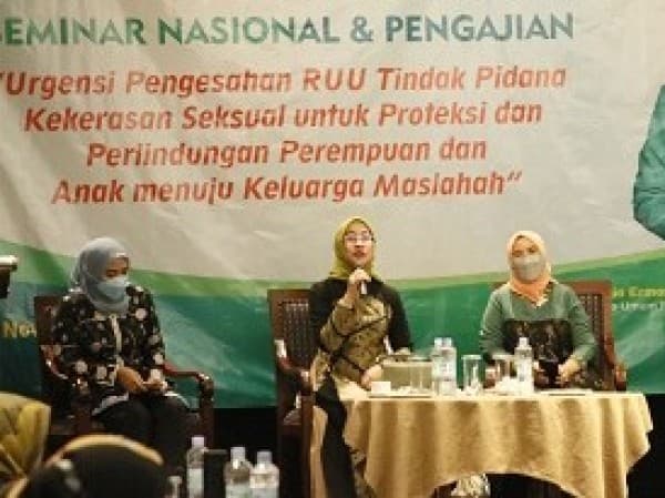 Gelar Seminar Nasional, PP Fatayat NU Bahas Urgensi Pengesahan RUU TPKS untuk Keluarga Maslahah