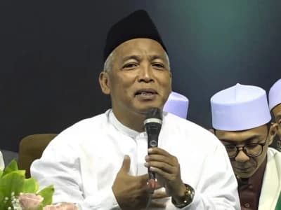 Gus Fahmi Kisahkan Mbah Hasyim sebagai Ulama yang Gemar Silaturahim