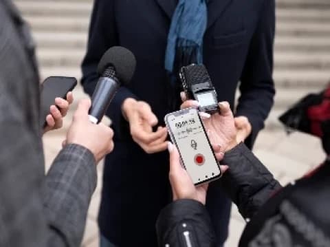 4 Rekomendasi Buku yang Wajib Dibaca Jurnalis Pemula