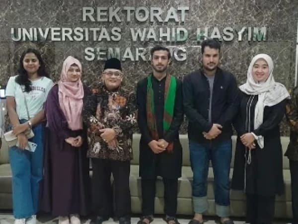 Jelang Kuliah, Mahasiswa Asing Unwahas Ikuti Kursus Bahasa Indonesia