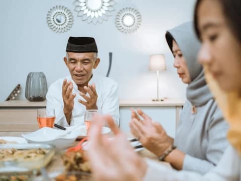 Khutbah Jumat: Menunaikan Qadha Puasa Sebelum Ramadhan Tiba