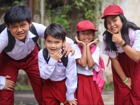 Pentingnya Memulihkan Mental Anak-anak Korban Bencana Alam