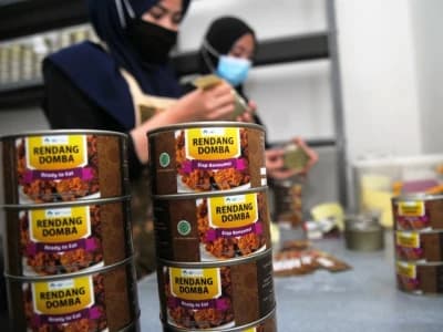 Kiai Ma’ruf Khozin Jelaskan Hukum Daging Kurban Dikemas dalam Kaleng