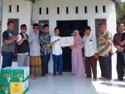 UPZ BMT NU Jombang Bantu Renovasi Rumah Warga