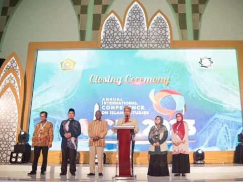 Piagam Surabaya AICIS 2023 Tegas Menolak Politik Identitas 