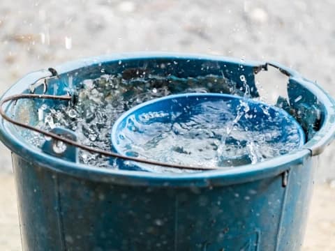 Urgensi Bersuci dan Pencegahan Hepatitis