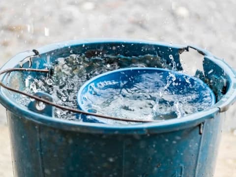 Krisis Air Bersih, Ini 15 Cara Hemat Air di Rumah Beserta Manfaatnya