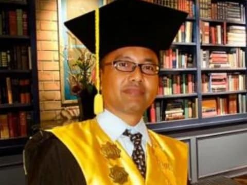 Profesor NU Anak Penjual Petis itu Kini Jadi Rektor UIN Sunan Ampel