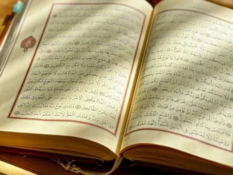 Hukum Santri Laki-Laki dan Perempuan Berduaan saat Simaan Al-Qur'an: Bolehkah Menurut Islam?