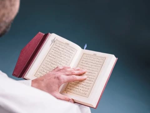 Surat Yasin Nisfu Sya’ban dan Pengaruh Kesehatan dalam Kajian Medis