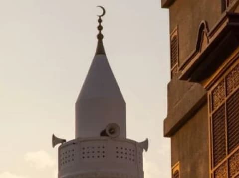 Mengintip Kebijakan Arab Saudi tentang Pengeras Suara