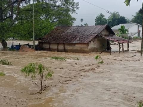 Tiga Sikap Bijak dalam Menyikapi Bencana Alam Menurut Islam