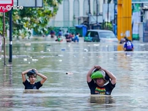 Khutbah Bahasa Sunda: Nitenan Musibah nu Tumiba ka Manusa