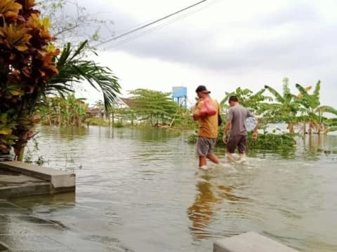 Akibat Banjir, Warga di Kudus Keluhkan Minimnya Air Bersih