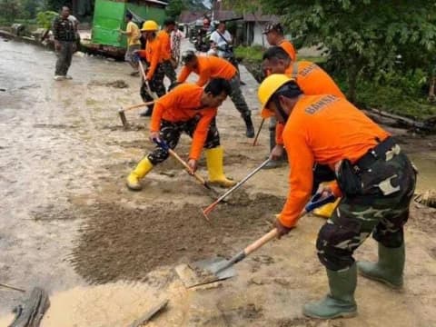 GP Ansor Sumbar Pulihkan Air Bersih, Bersihkan Fasiltas Umum hingga Atasi Trauma Anak