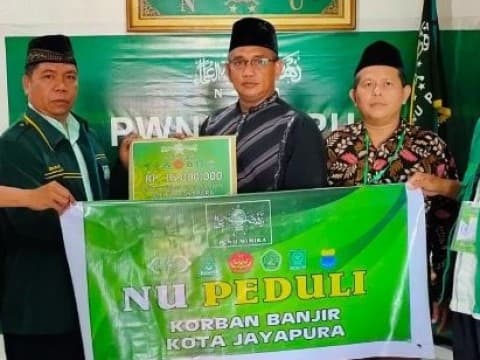 Nahdliyin Papua Salurkan Bantuan untuk Warga Terdampak Banjir dan Longsor
