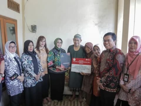 Penasihat DWP Kemensos Beri Perhatian dan Dukungan bagi Keluarga Pahlawan Nasional