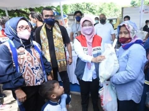 Pertamina Dukung Pasar Rakyat dan UMKM BUMN di Cirebon