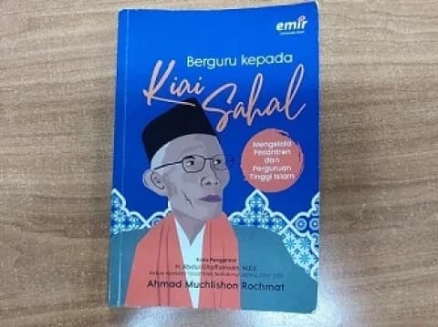 Kiai Sahal Mengelola Pesantren dan Perguruan Tinggi