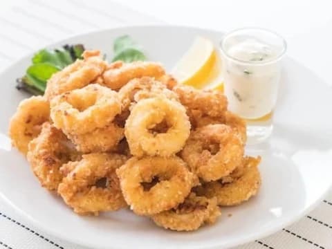 Beragam Manfaat Daging Cumi-Cumi bagi Ibu Hamil