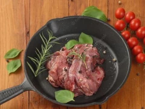 6 Cara Daging Kambing Nggak Bau Perengus dan Empuk Tanpa Panci Presto