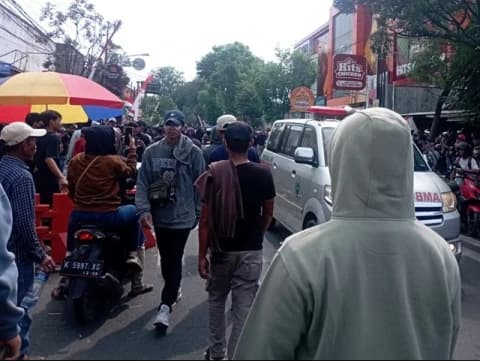 Aksi Rakyat Pati Bisa Jadi Pelajaran, Pemimpin Tak Boleh Arogan