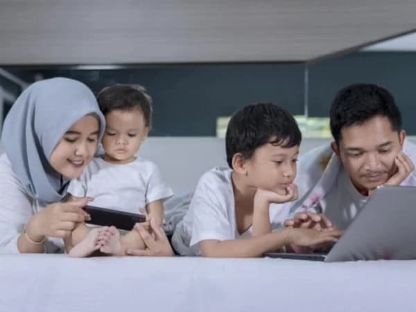 LBMNU Jabar Putuskan Hukum Penggunaan Media Sosial Terkait Pengasuhan Anak