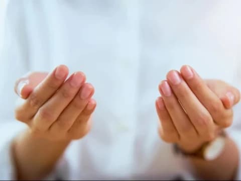 Bolehkah Membaca Doa Tahun Baru Islam saat Tahun Baru Masehi?