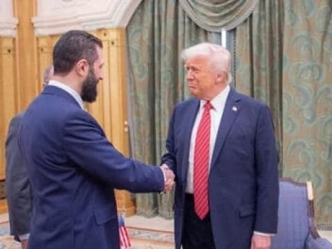 Donald Trump Akan Cabut Sanksi, Terbuka Peluang Pengembangan Ekonomi dan Investasi di Suriah