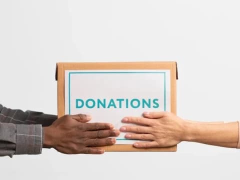 Hukum Menerima Bantuan Kemanusiaan dari Non-Muslim