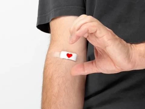 Hukum Donor Darah ketika Junub