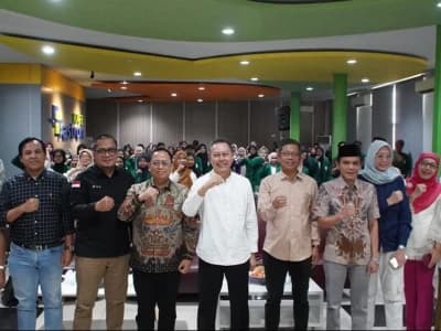 Bawaslu RI Ajak Sivitas Akademika Unusa Melek Literasi Data