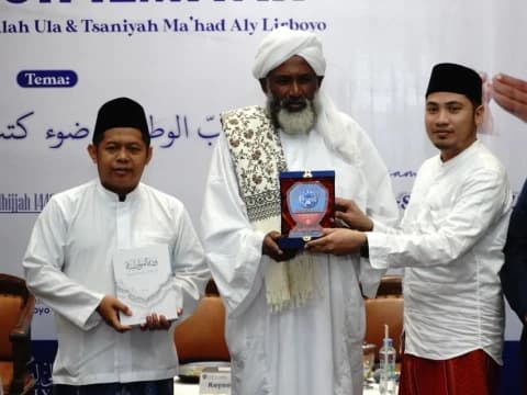 Ulama Sudan Berpidato di Lirboyo: Cinta Tanah Air Ada Rujukannya dalam Al-Quran