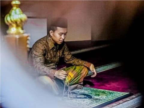 Khutbah Jumat: Cara Meraih Ketenangan Hidup