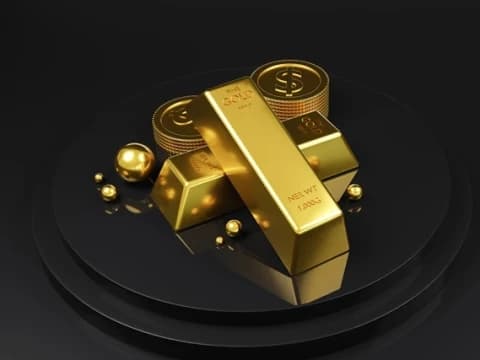 Ekonomi Tak Menentu, Pengamat Nilai Masyarakat Sadar Investasi Jangka Panjang dengan Berburu Emas