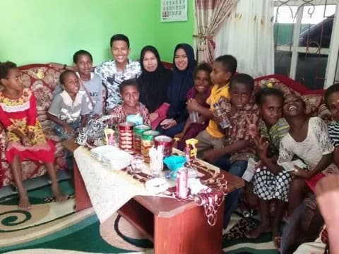 Potret Kebersamaan Masyarakat Antar-Agama di Kawasan Transmigran Sorong