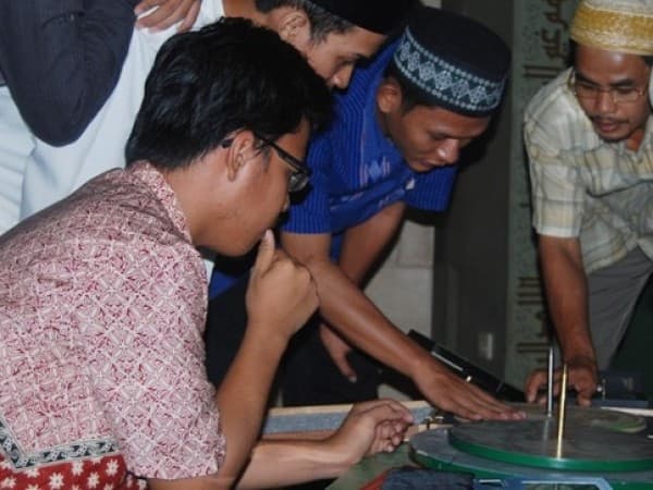 Ilmu Falak: Integrasi Sains dan Agama