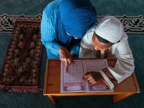 Khutbah Jumat: Menjaga Ketakwaan di Setiap Keadaan