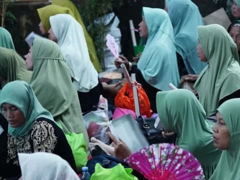 Ramai Fatayat NU Pemalang Padati Haul Ke-15 Gus Dur di Ciganjur
