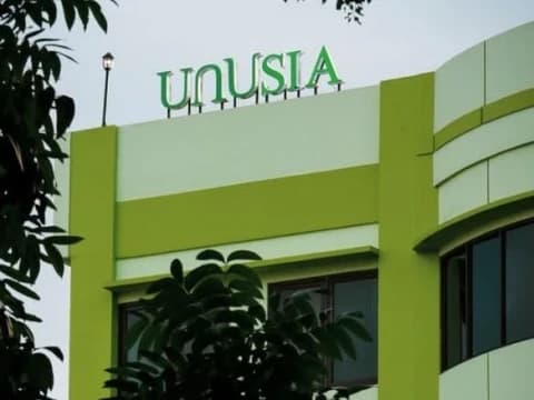Wisuda IX, UNUSIA Luluskan Mahasiswa sebagai Investasi SDM Masa Depan