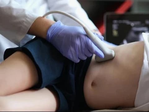 131 Anak Indonesia Dilaporkan Idap Gangguan Ginjal Akut Misterius