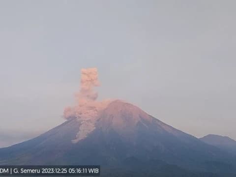 Gunung Semeru Erupsi, Ini 3 Rekomendasi PVMBG